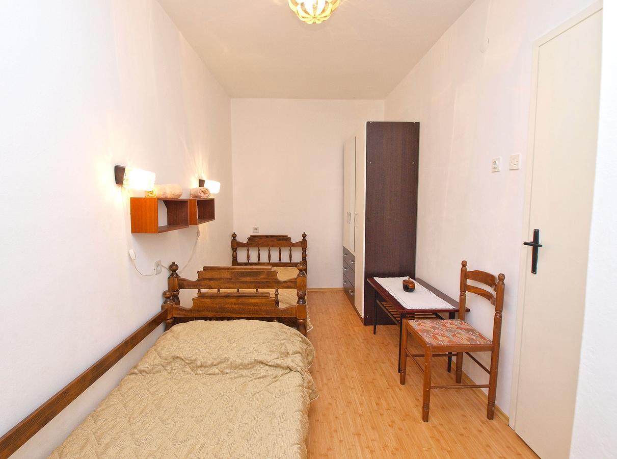 Apartments Boris 154 Рабац Екстериор снимка