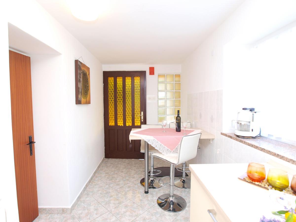 Apartments Boris 154 Рабац Екстериор снимка
