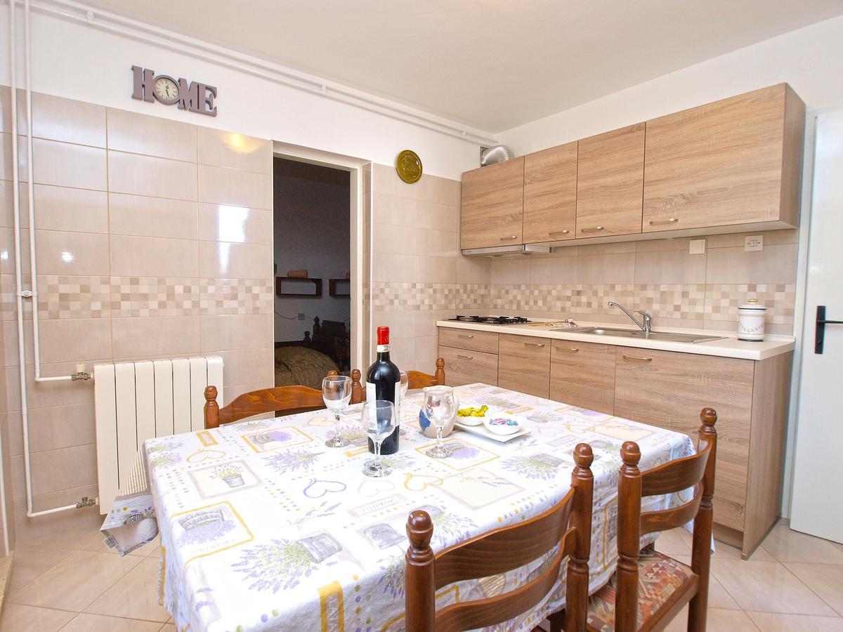 Apartments Boris 154 Рабац Екстериор снимка